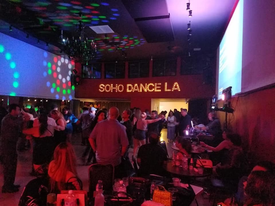 salsa dancing in sherman oaks, valley, los angeles